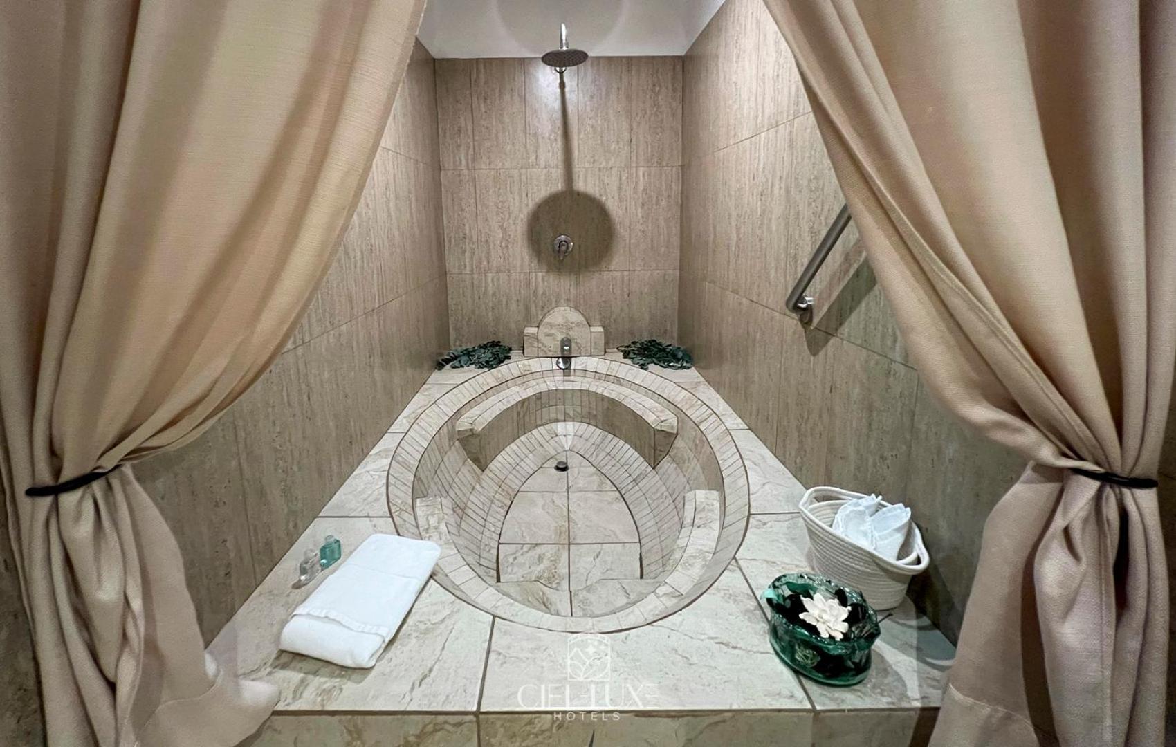 Ciel Luxe Hotels Antigua Guatemala ภายนอก รูปภาพ