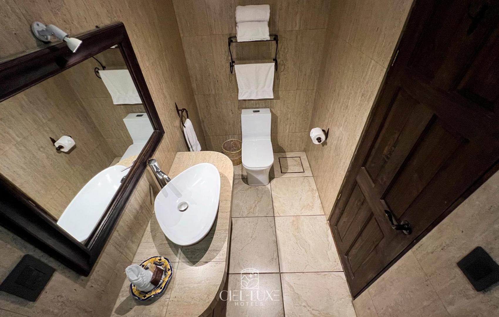 Ciel Luxe Hotels Antigua Guatemala ภายนอก รูปภาพ